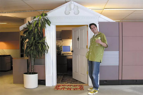 Cubicle Door: Privacy & Welcome Features Cubicle Door Privacy & Welcome Features