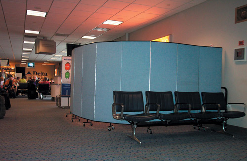Movable wall partitions for transportation - train stations Movable wall partitions for transportation - train stations