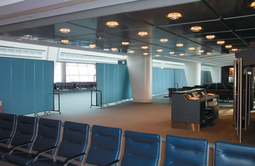 Movable wall partitions for transportation - airport security Movable wall partitions for transportation - airport security