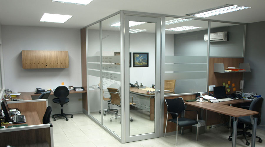 Office walls with glass - private office Office walls with glass - private office