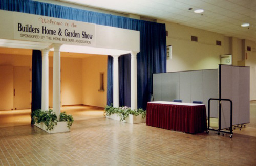 Crowd control barriers for community centers - event halls Crowd control barriers for community centers - event halls