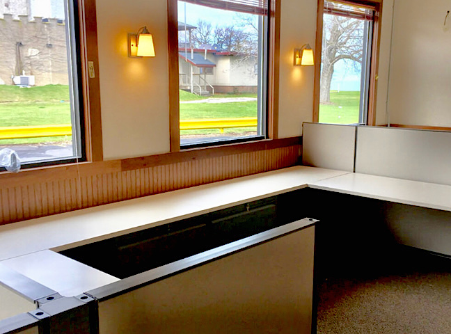 Oh lorain office furniture morning journal 040417 4 Oh lorain office furniture morning journal 040417 4