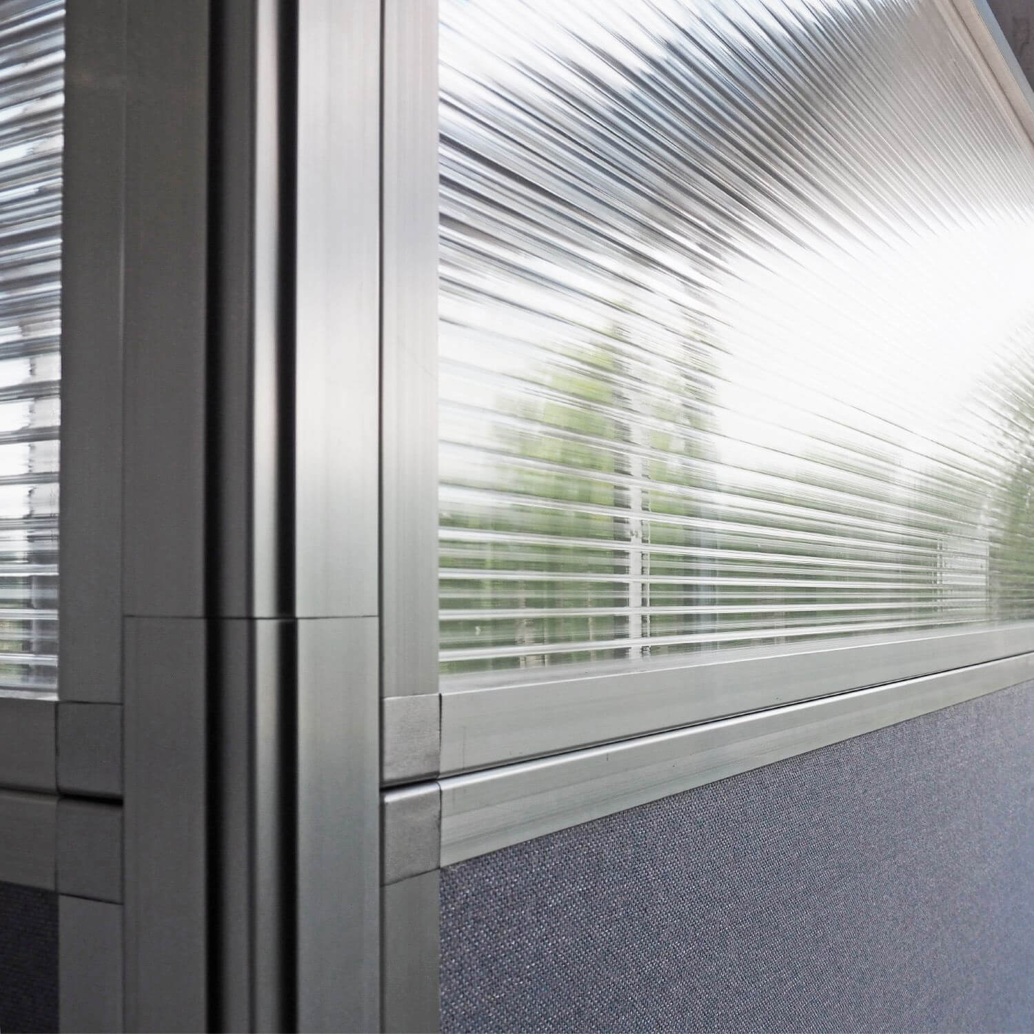 Modular panels 72h x 48w with window joint Modular panels 72h x 48w with window joint