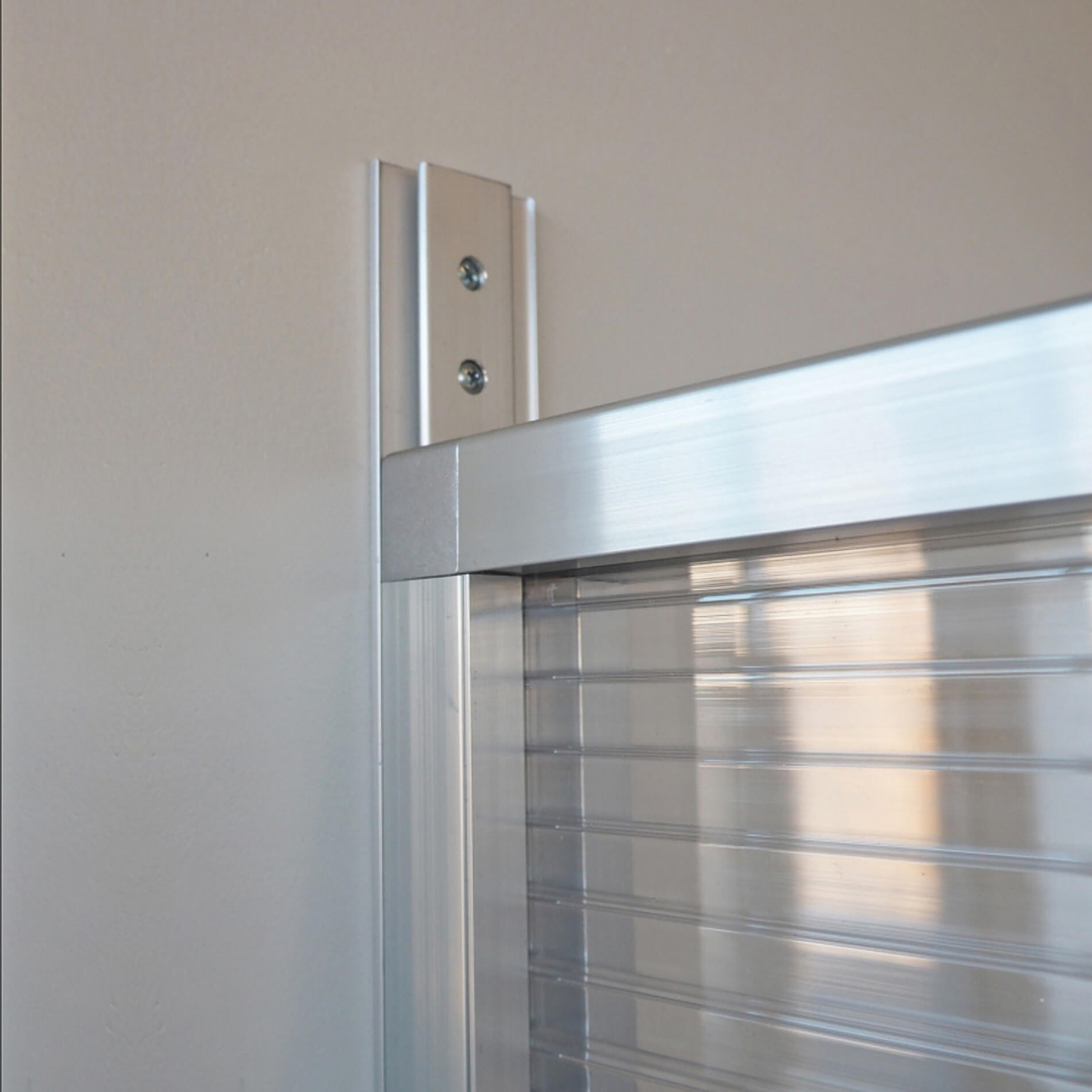 Modular panels wall bracket corner Modular panels wall bracket corner