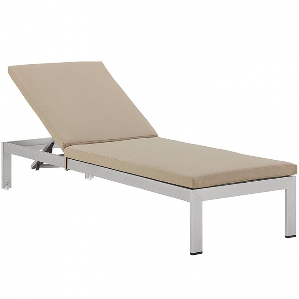 Outdoor lounge furniture CUB EEI 2660 SLV BEI MOD Outdoor lounge furniture CUB EEI 2660 SLV BEI MOD
