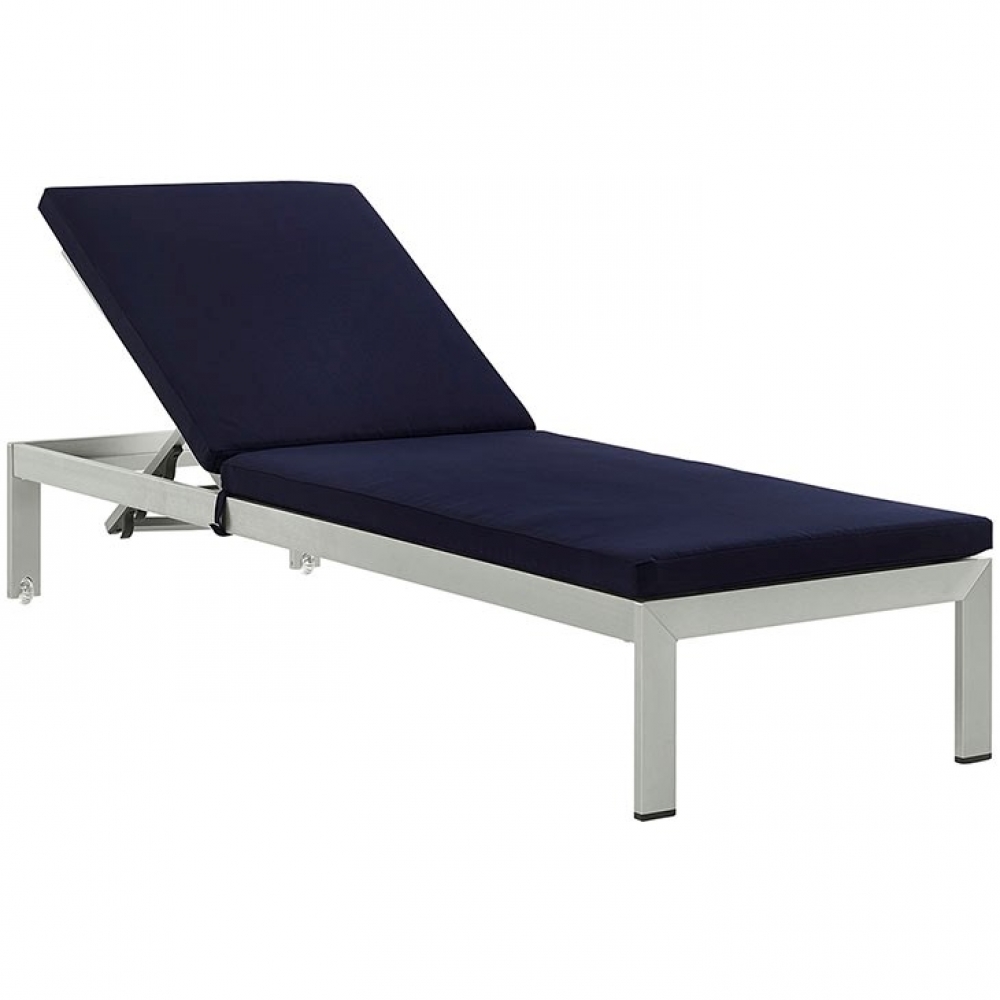Outdoor lounge furniture CUB EEI 2660 SLV NAV MOD Outdoor lounge furniture CUB EEI 2660 SLV NAV MOD