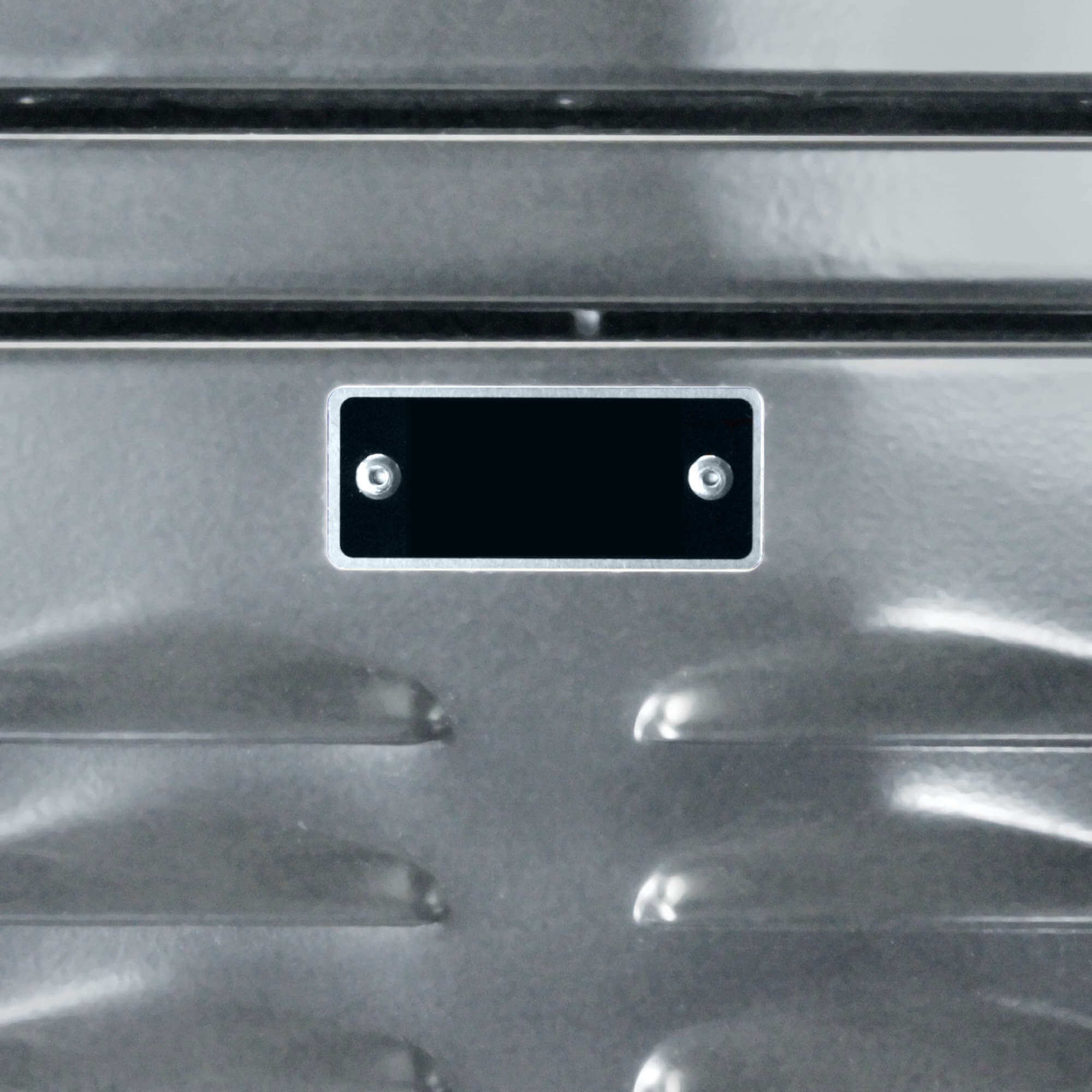 Employee lockers metal lockers wardrobe locker 1w 3t louvered vents close up Employee lockers metal lockers wardrobe locker 1w 3t louvered vents close up