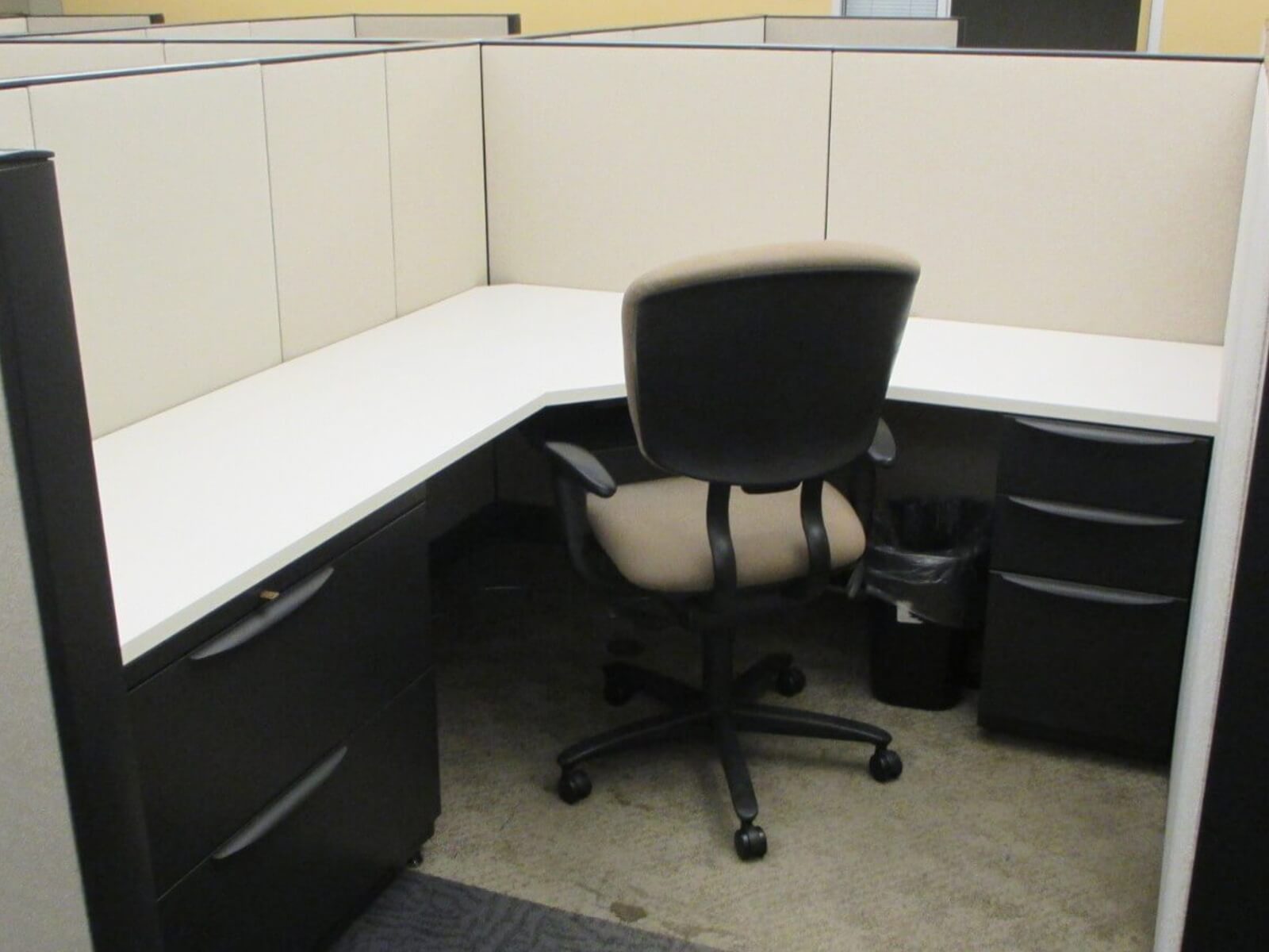 Used cubicles haworth premise 050817 ji1b Used cubicles haworth premise 050817 ji1b