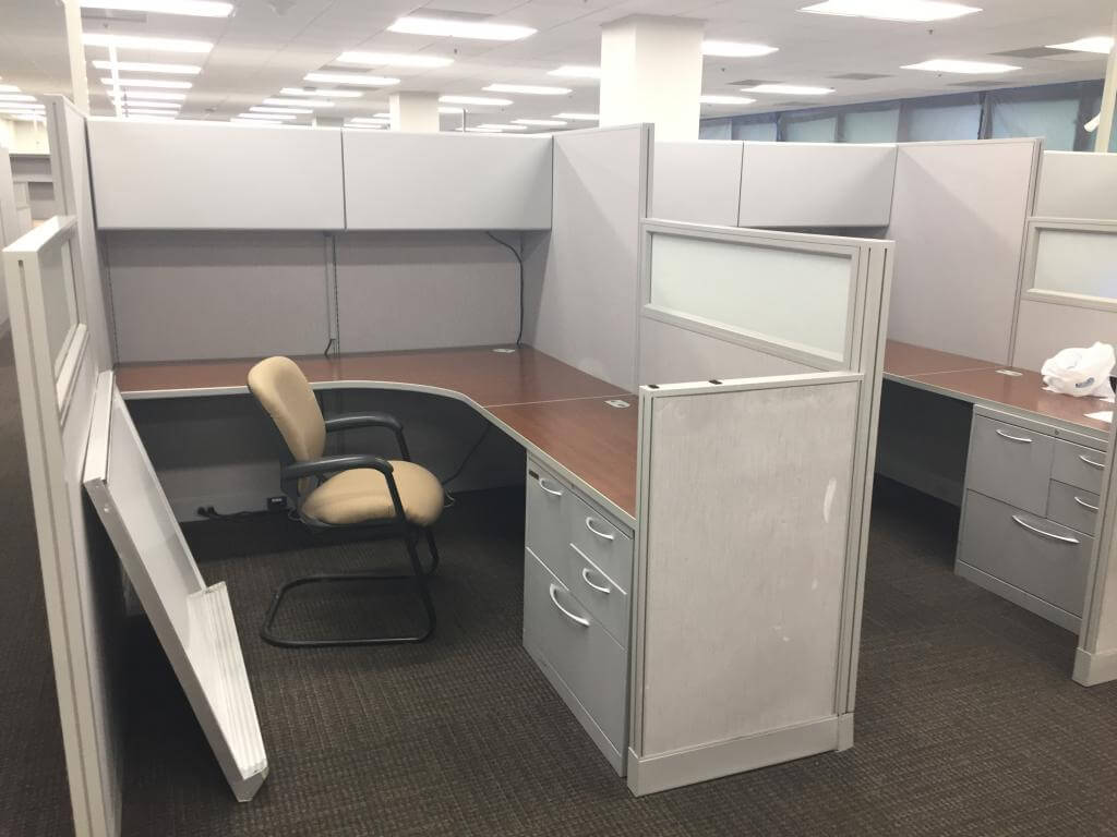 Used hon initiate cubicles 101617 ofp5 Used hon initiate cubicles 101617 ofp5